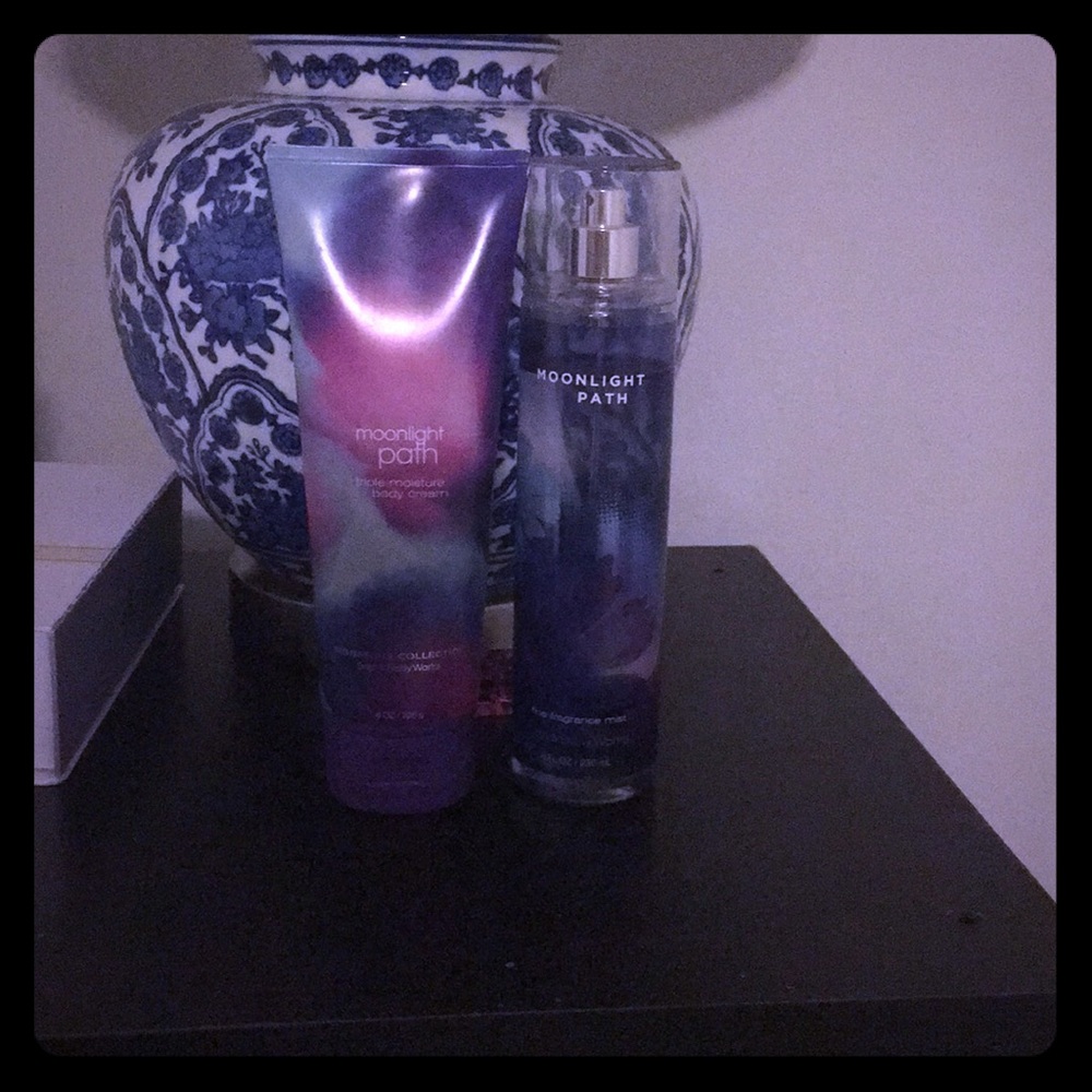 Full sized bath and body works Moonlight Path